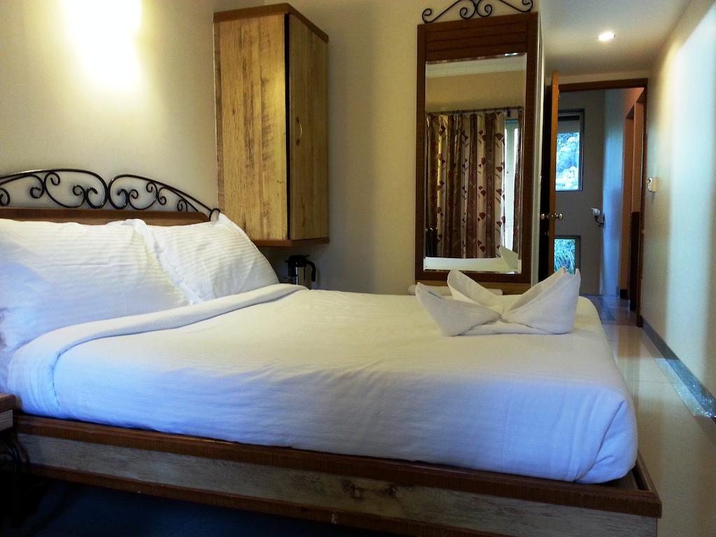 Bella Vista Resort Mahābaleshwar Oda fotoğraf