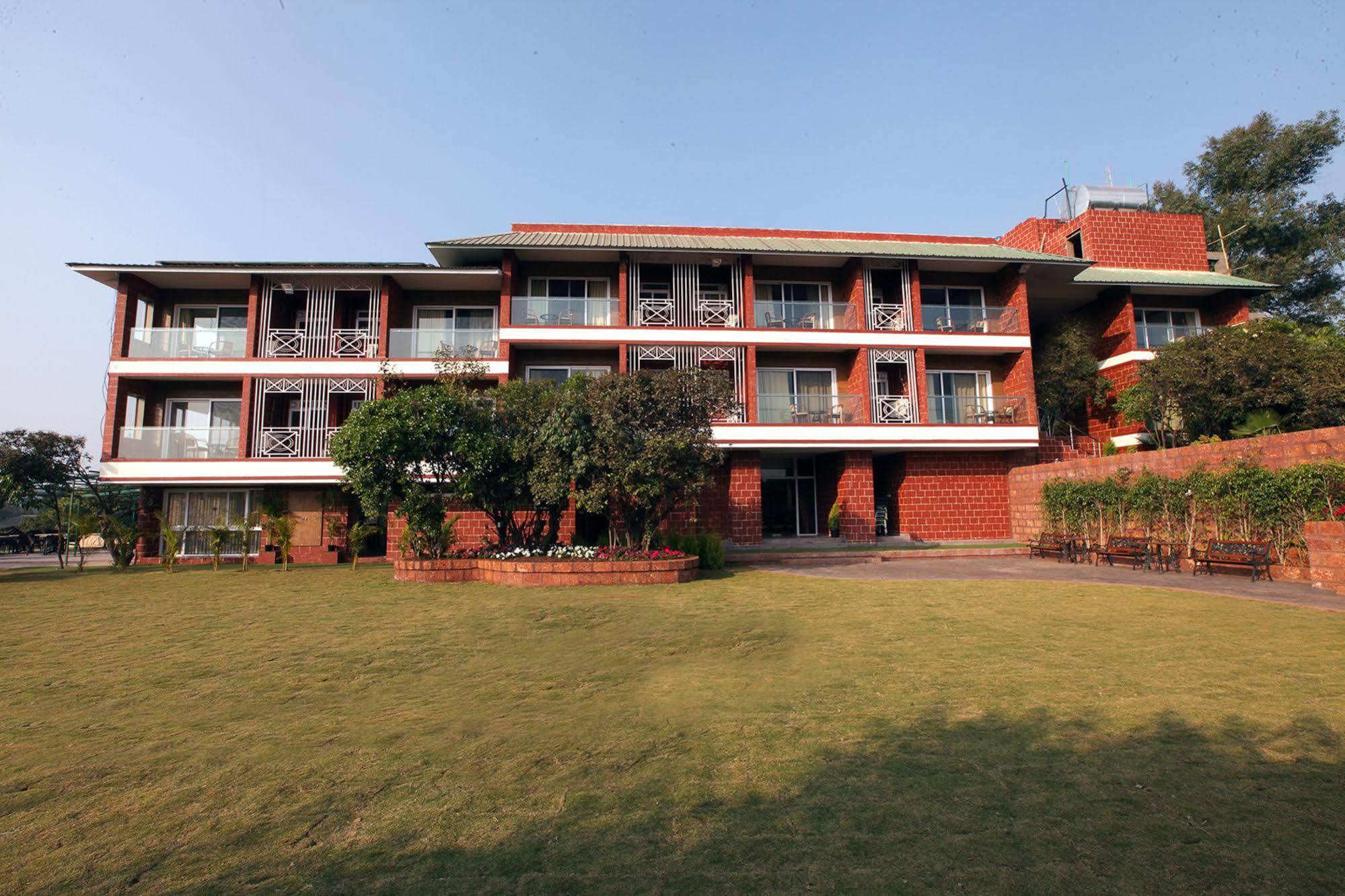 Bella Vista Resort Mahābaleshwar Dış mekan fotoğraf