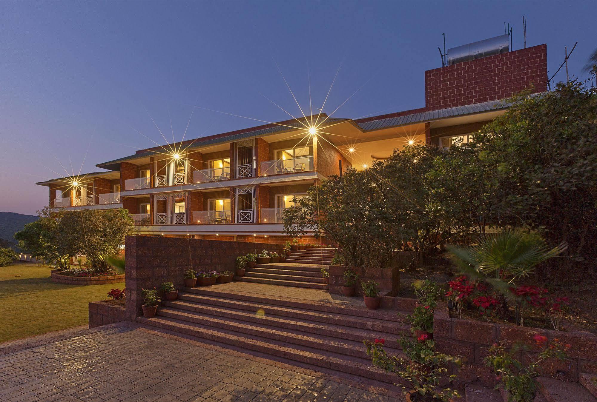 Bella Vista Resort Mahābaleshwar Dış mekan fotoğraf